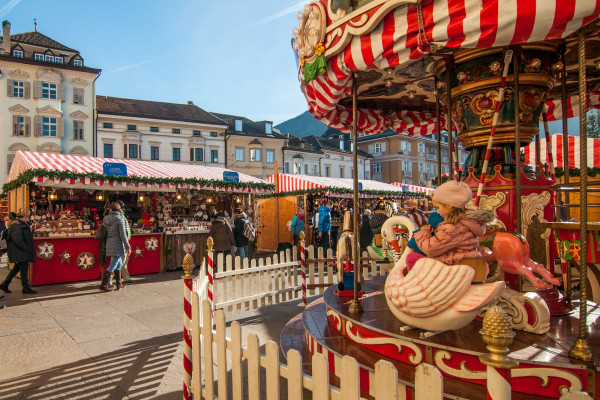Mercatini di Natale 2025: tutta la magia delle feste in Trentino Alto-Adige