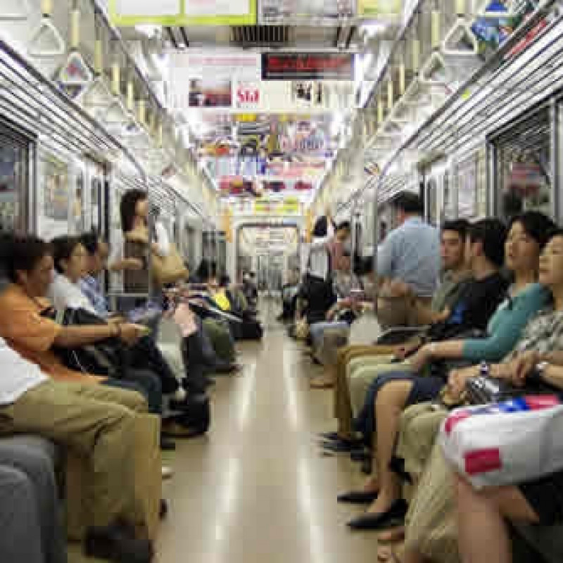 Tokyo, una metro molto ordinata © Fotografia di Enrico Pirola