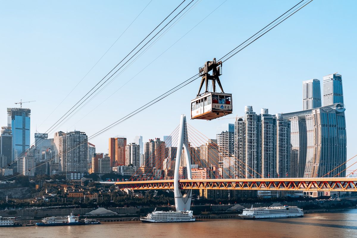 La funivia sul fiume Yangtze; © Govan Zhang/iStockphoto/Getty Images