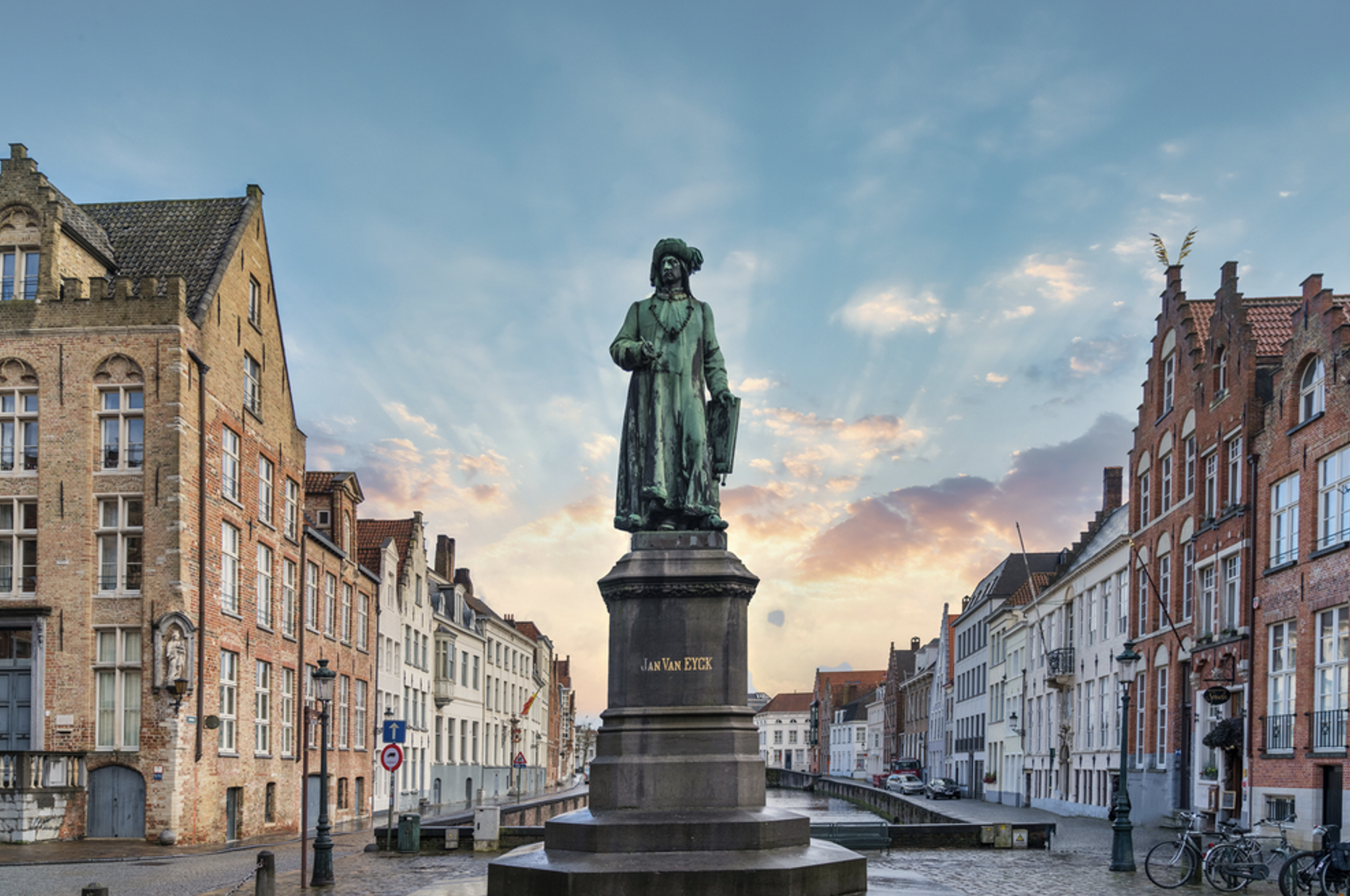 Bruges, Jan Van Eyckplein