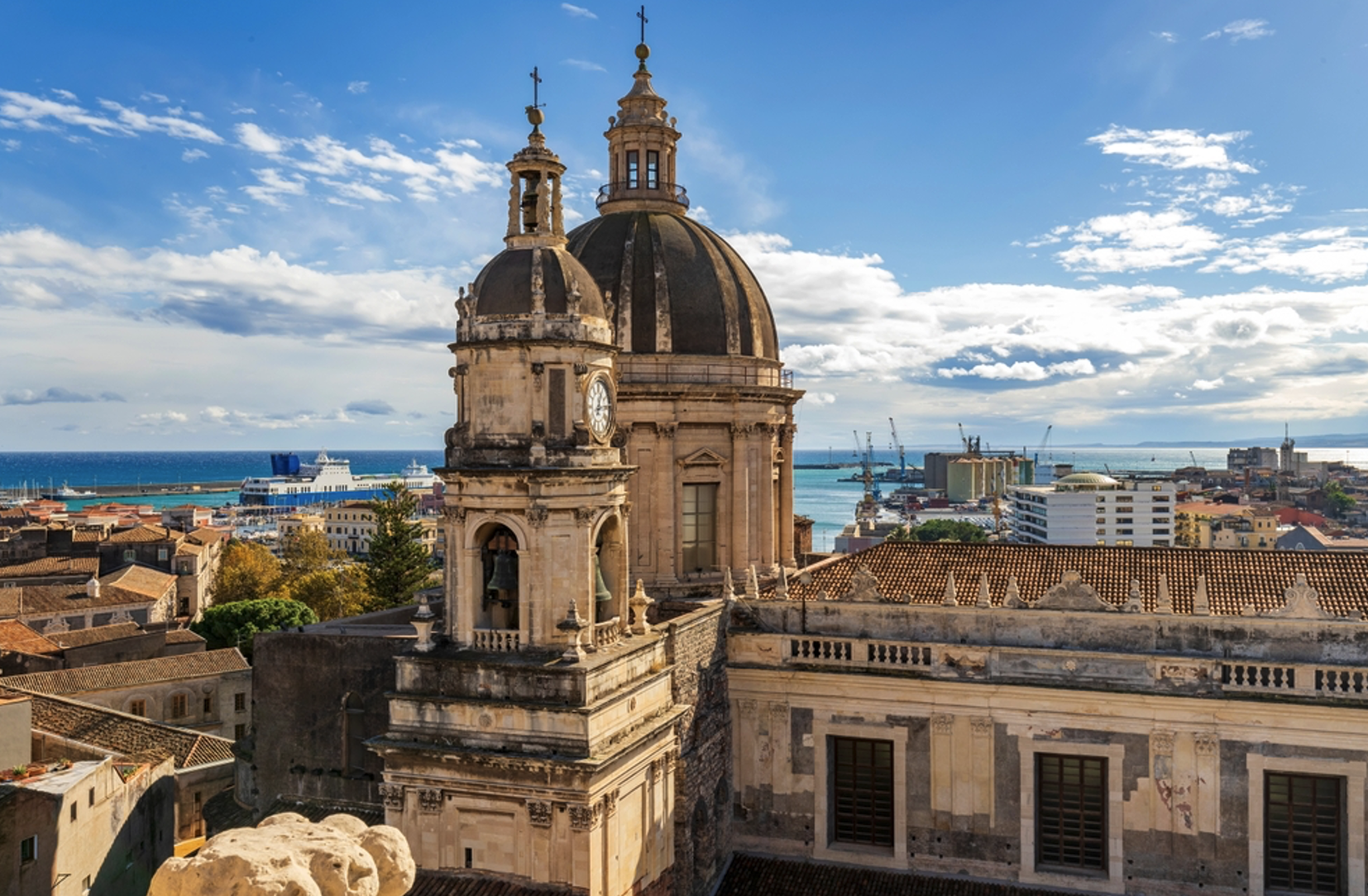 Catania, la Cattedrale di Sant’Agata. Credits Eduard Valentinov / Shutterstock