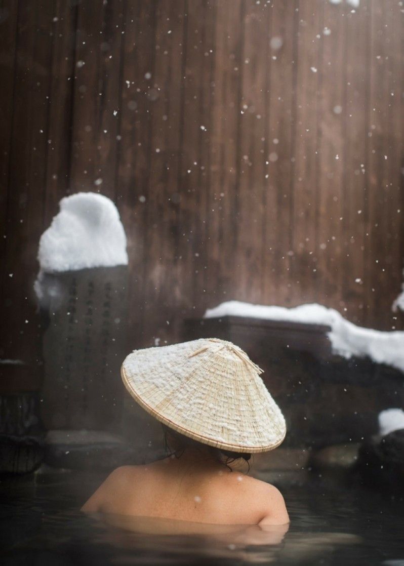 Un bagno nell'onsen Nozawa. ©Philip Lee Harvey/Lonely Planet