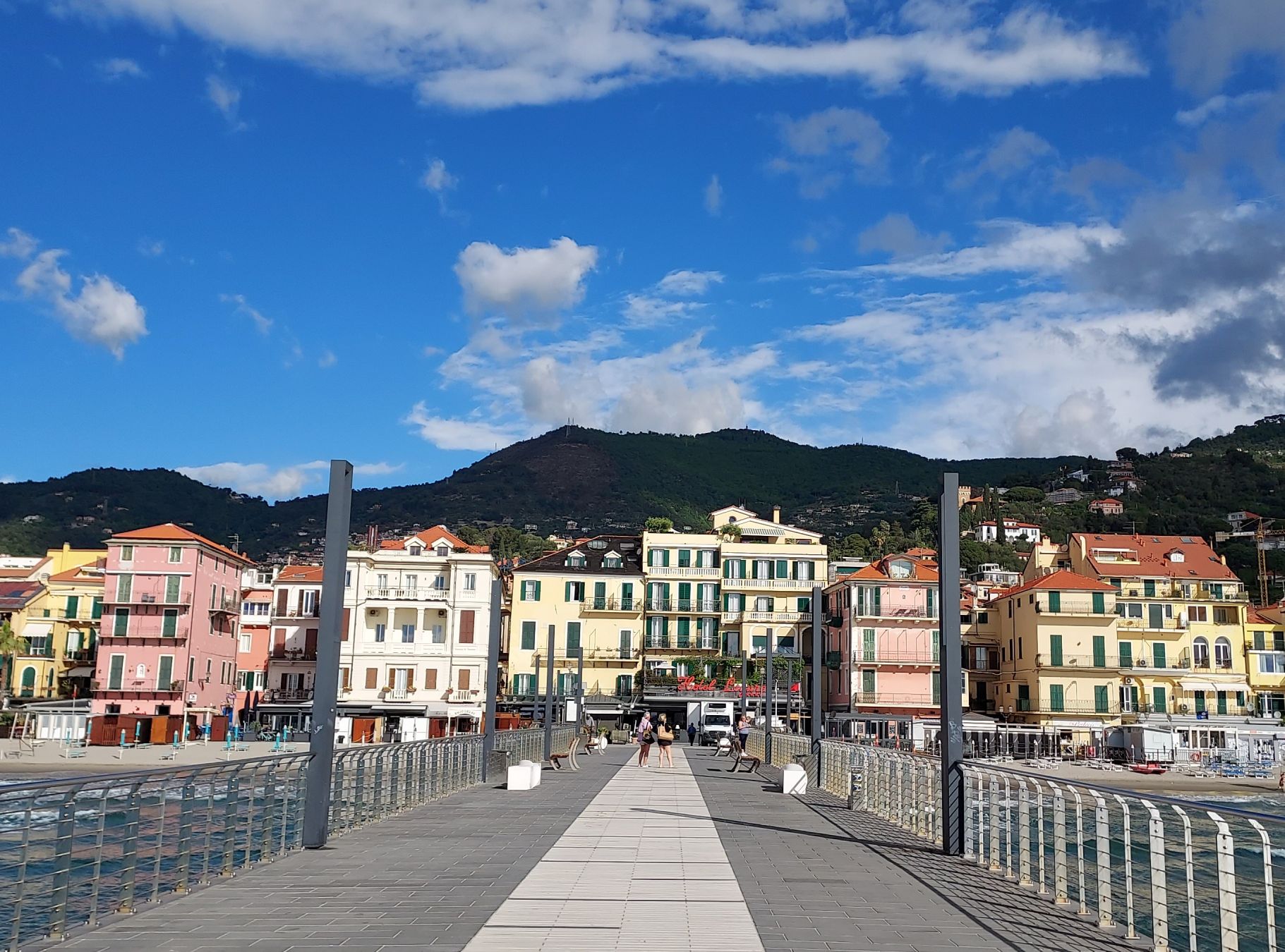 Alassio vista dal suo molo