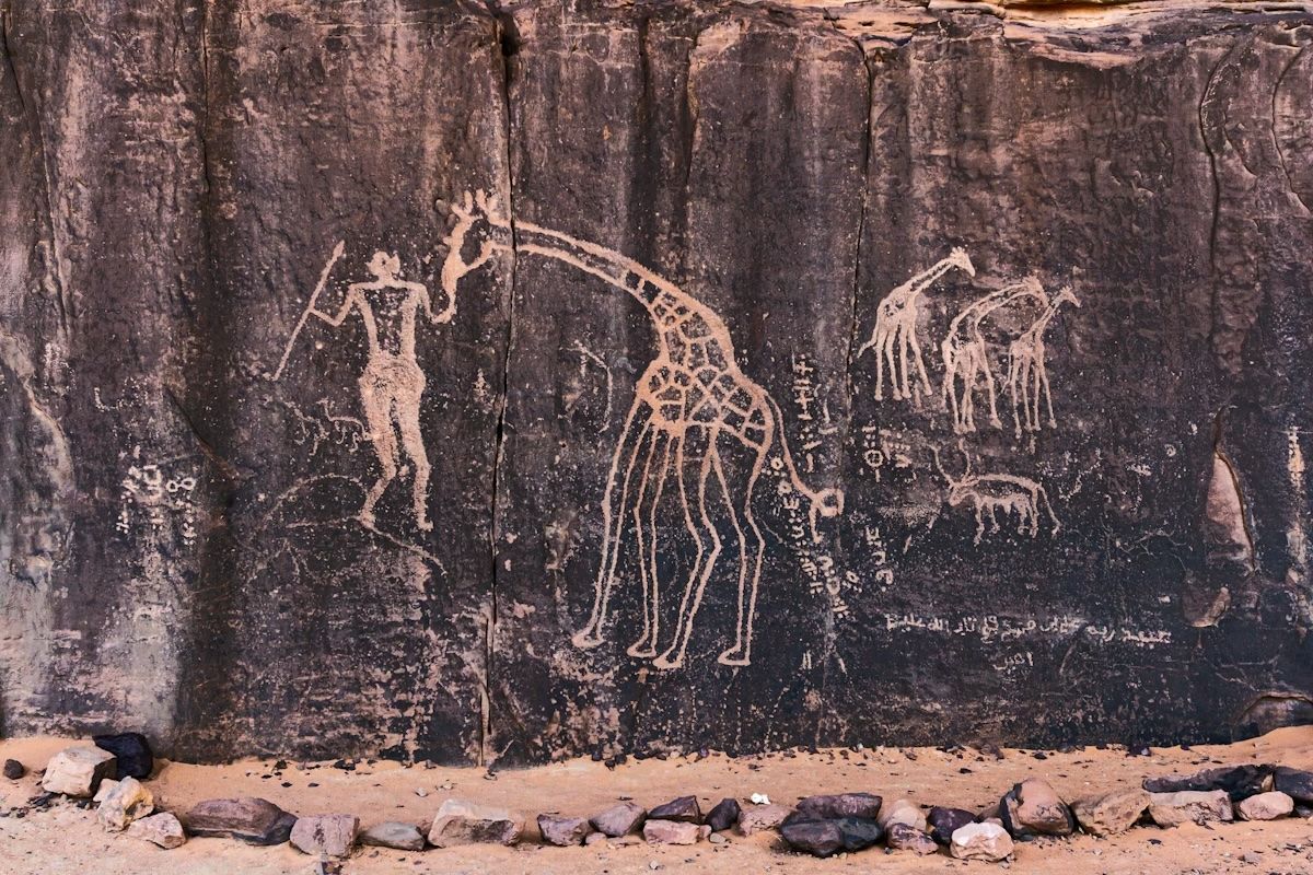 Pitture rupestri nel Parco Nazionale del Tassili n’Ajjer. Krysek/Shutterstock