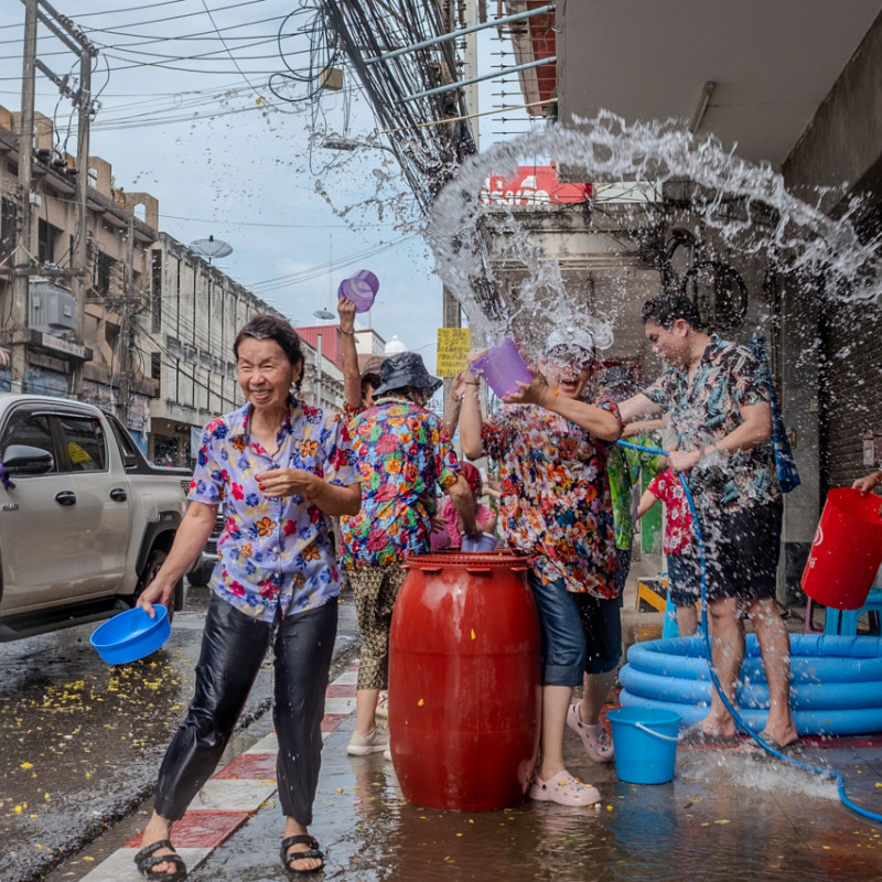 Il Songkran, il capodanno del calendario lunisolare buddista, è conosciuto anche come il “festival dell’acqua” ©Gabriele Orlini