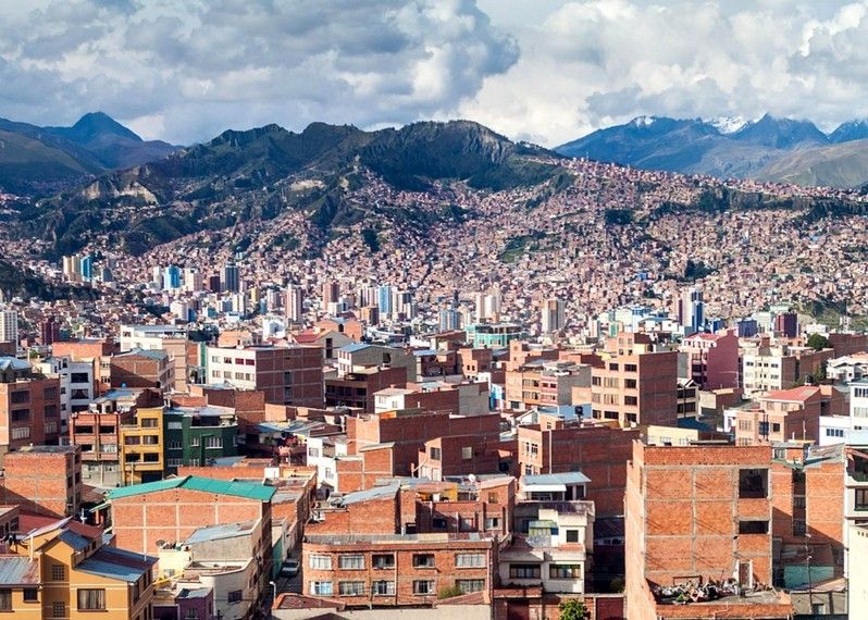 Vista su La Paz, Bolivia ©Matyas Rehak/Shutterstock