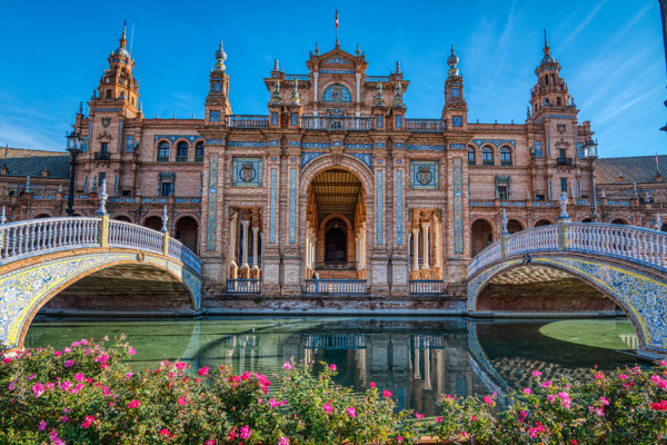 Plaza de España © Shutterstock / magic26