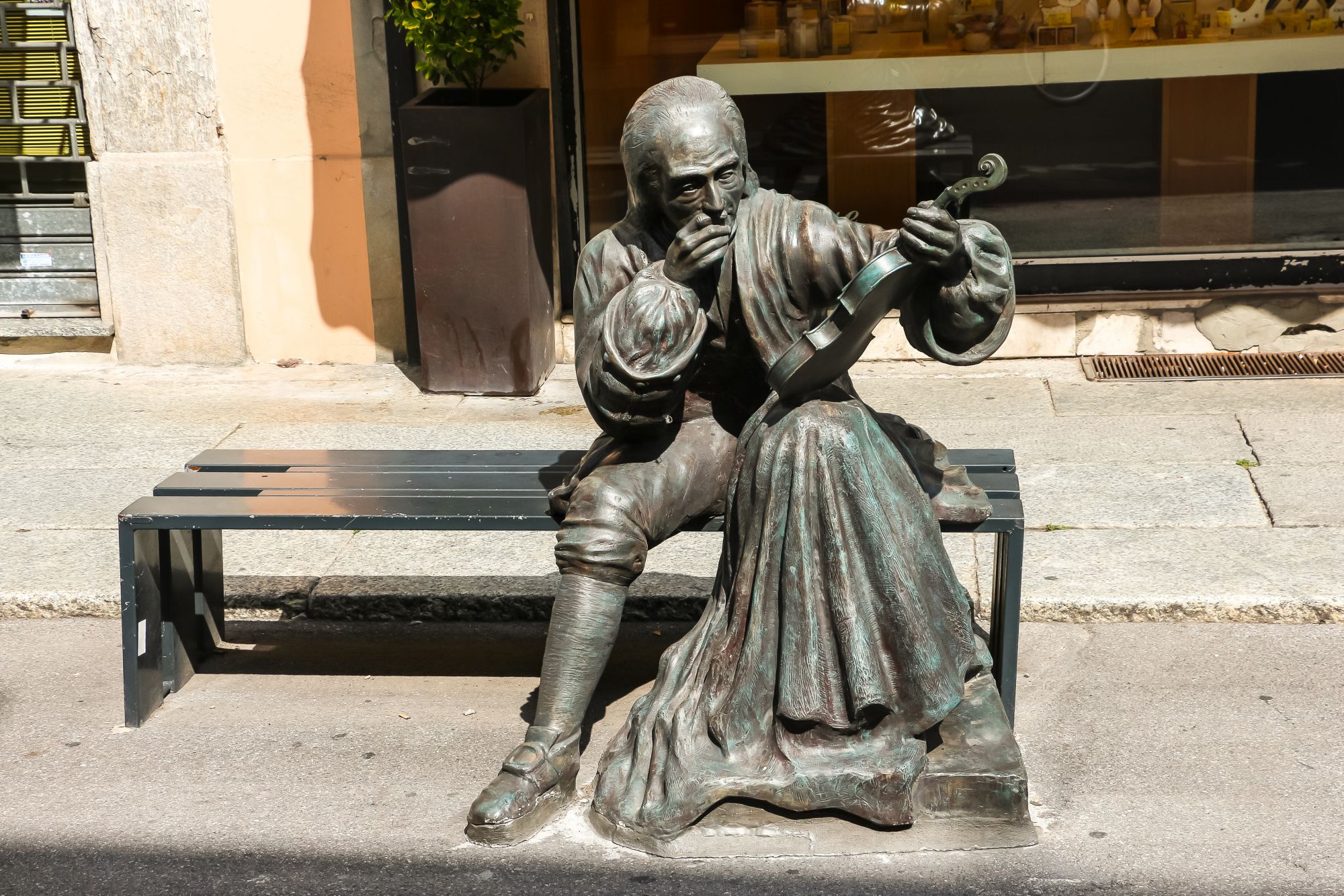 Cremona, omaggio ad Antonio Stradivari. Credits Denis.Vostrikov / Shutterstock