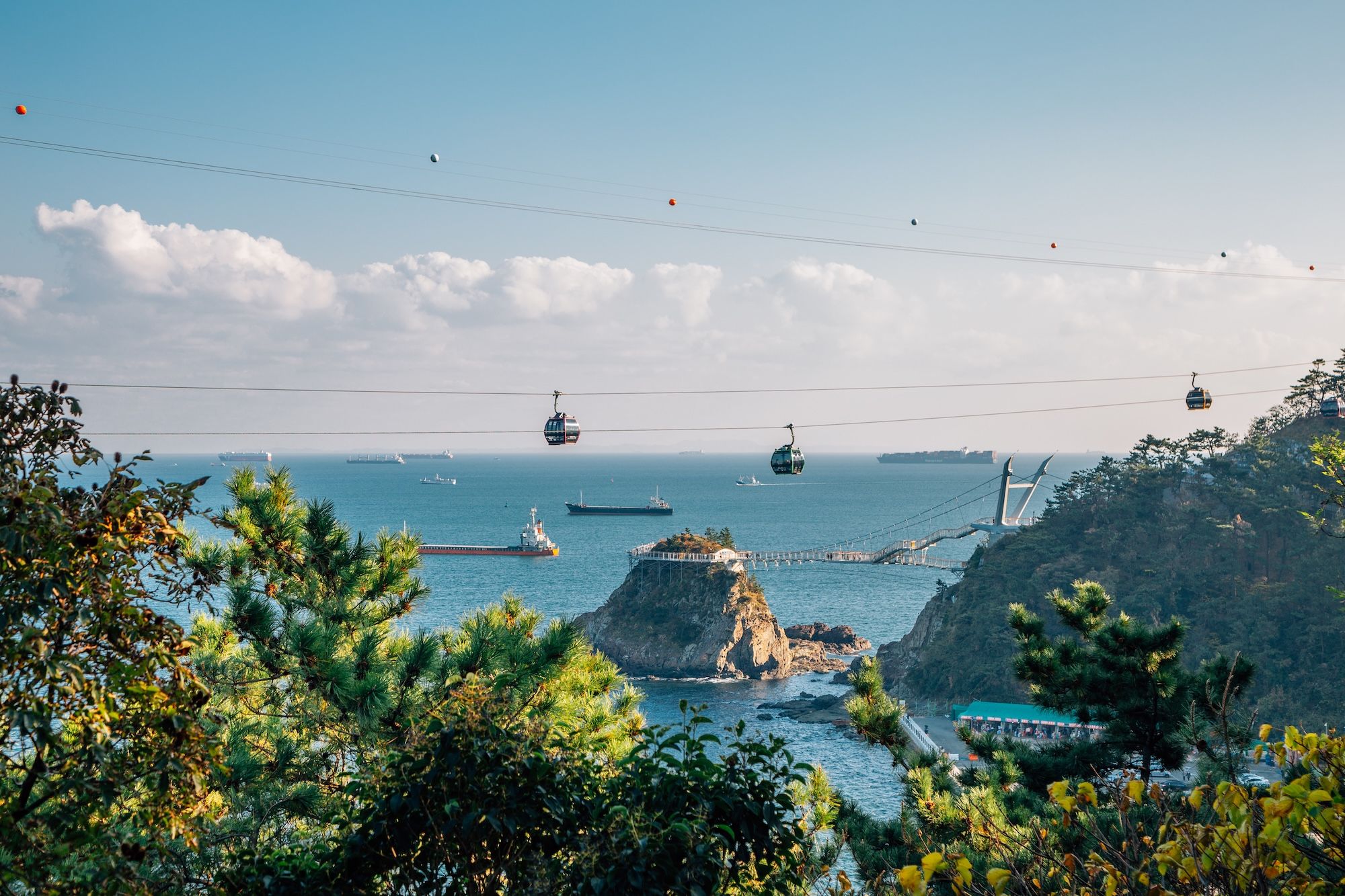 Il ponte sospeso e il panorama a Busan ©Sanga Park/Shutterstock