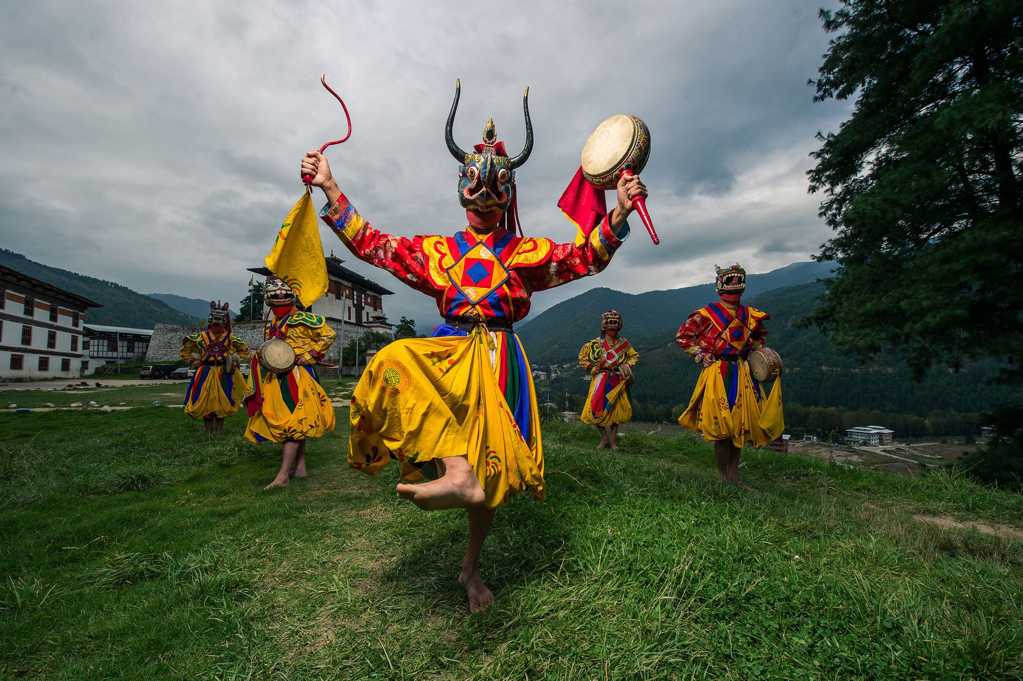 Danza tradizionale durante il festival Tsechu a Thimphu, in Bhutan ©theskaman306/Shutterstock