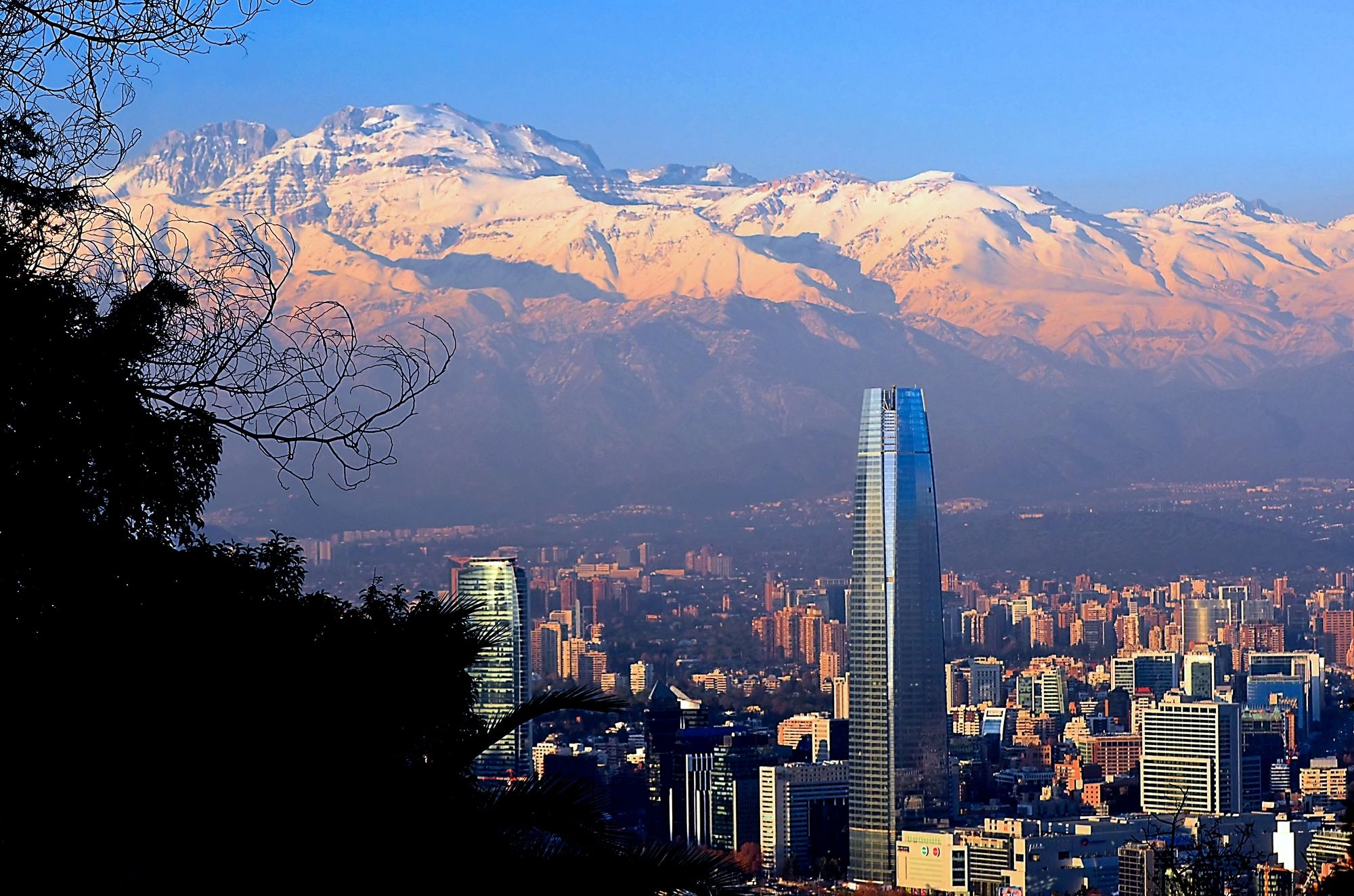 Santiago del Cile con le Ande alle spalle ©Jerry Rose/500px