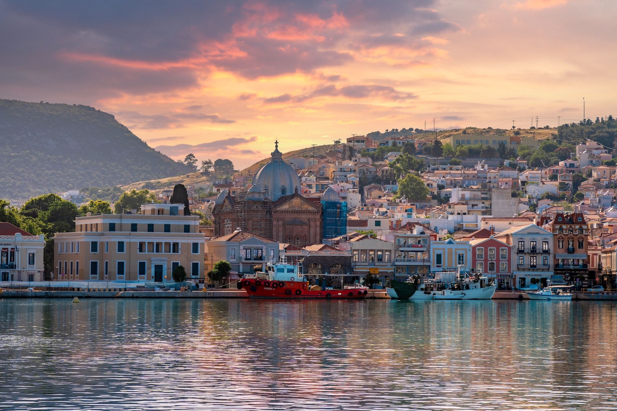 Un tramonto a Lesvos ©Hsalis /Shutterstock